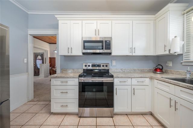 427 AVENUE E SE, Winter Haven, FL 33880