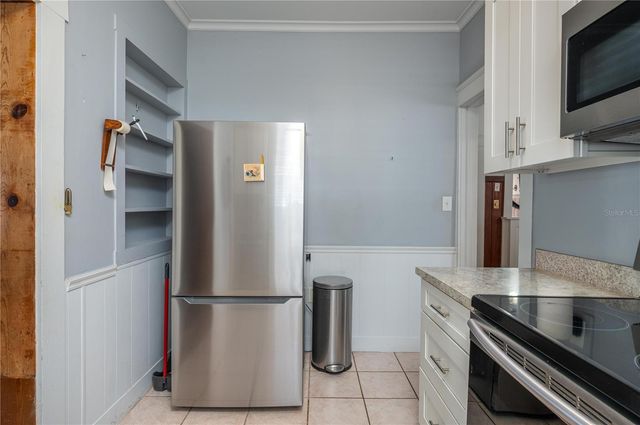 427 AVENUE E SE, Winter Haven, FL 33880