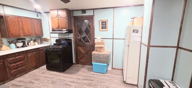 404 N Main Street, Coleta, IL 61081