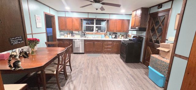 404 N Main Street, Coleta, IL 61081