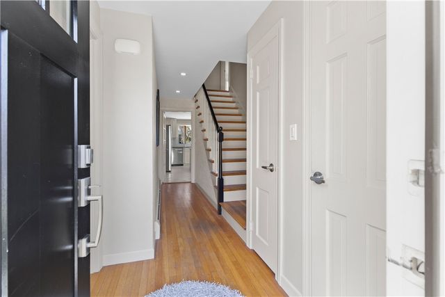 26 Red Cross Avenue, Newport, RI 02840