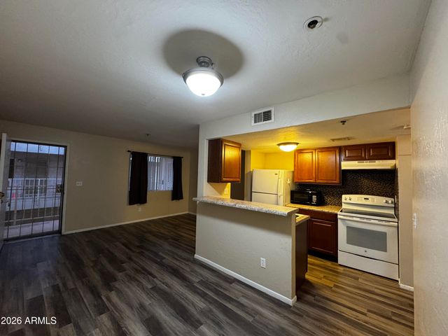 12123 W BELL Road 258, Surprise, AZ 85378