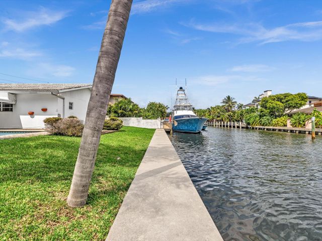 3051 NE 44th Street, Fort Lauderdale, FL 33308