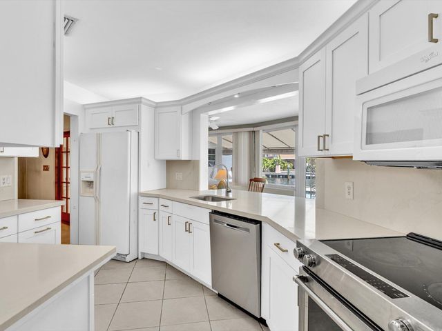 3051 NE 44th Street, Fort Lauderdale, FL 33308