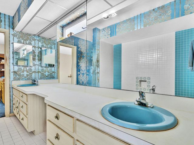 3051 NE 44th Street, Fort Lauderdale, FL 33308