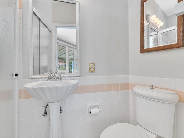 3051 NE 44th Street, Fort Lauderdale, FL 33308