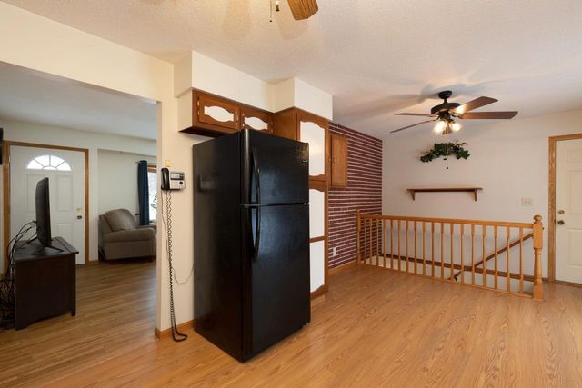 320 Valley, Waterloo, IA 50701