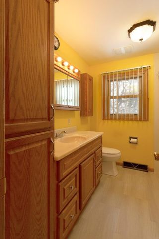 320 Valley, Waterloo, IA 50701