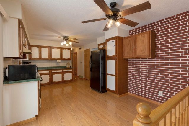 320 Valley, Waterloo, IA 50701