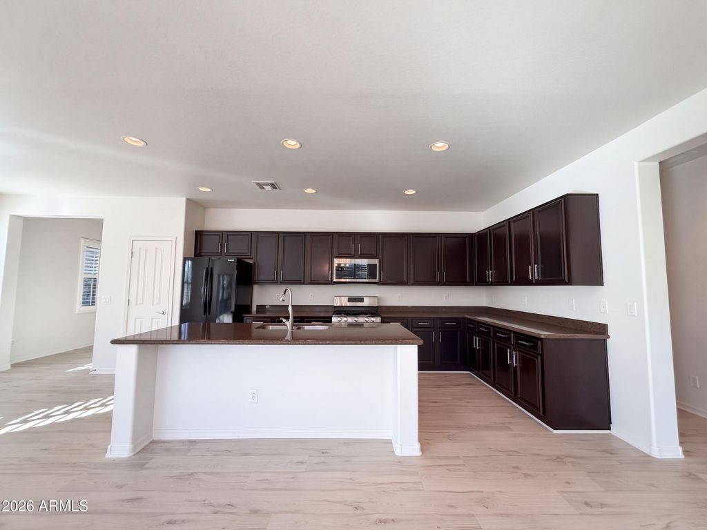 40877 W BEDFORD Drive, Maricopa, AZ 85138 — photo 2