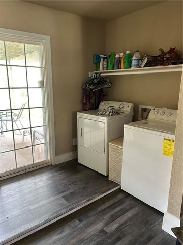 5210 Laurie Street, Mineral Wells, TX 76067