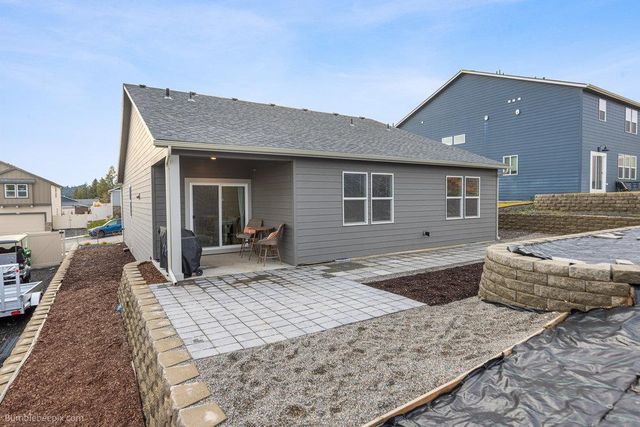 8215 S Avery Rd, Cheney, WA 99004