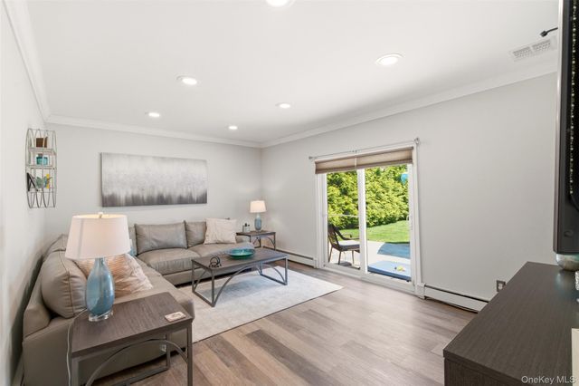 60 Tulipwood Drive, Commack, NY 11725