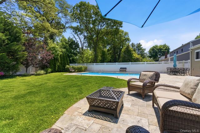 60 Tulipwood Drive, Commack, NY 11725