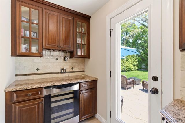 60 Tulipwood Drive, Commack, NY 11725