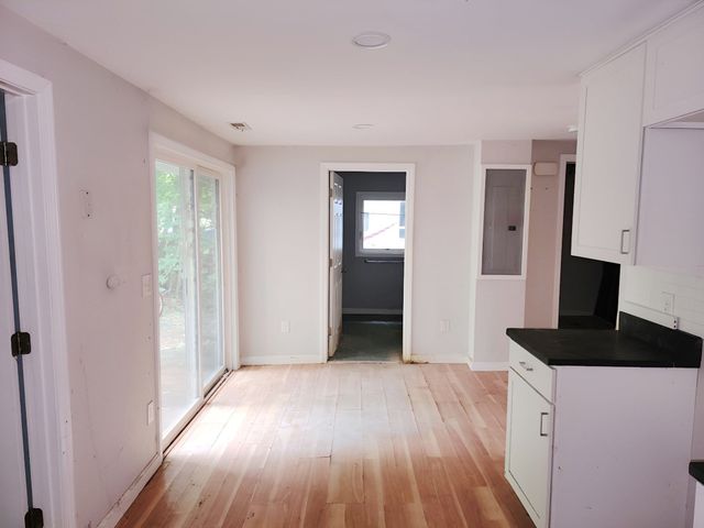 66 Lakeshore Dr, Holliston, MA 01746