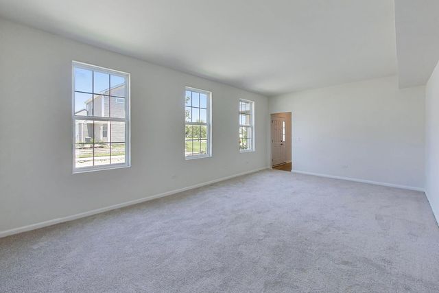 1047 Celebration Drive, Aurora, IL 60504