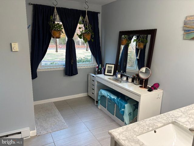 1960 ERICA RD, Montross, VA 22520