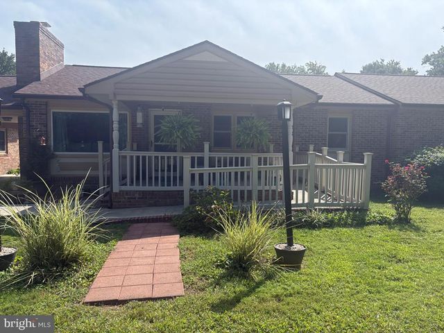 1960 ERICA RD, Montross, VA 22520