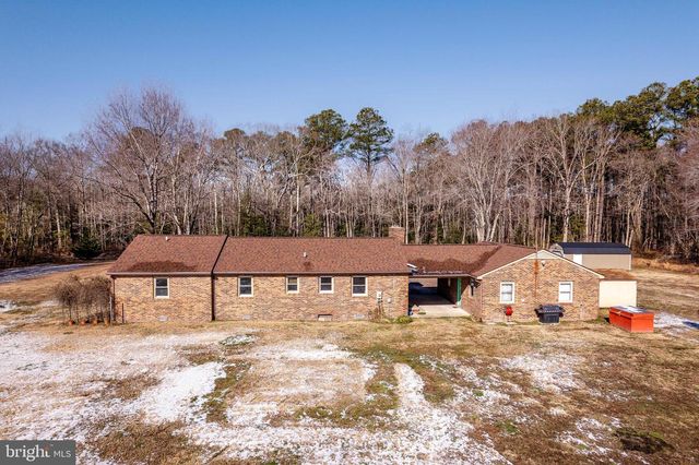 1960 ERICA RD, Montross, VA 22520