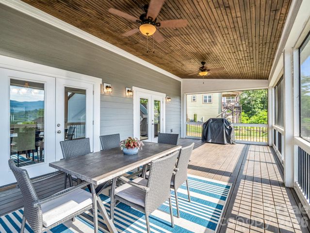 66 Tudor Way, Black Mountain, NC 28711