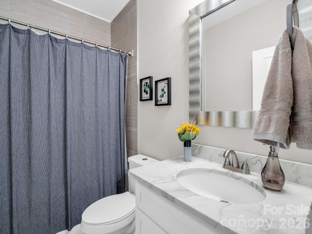 66 Tudor Way, Black Mountain, NC 28711
