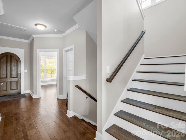 66 Tudor Way, Black Mountain, NC 28711