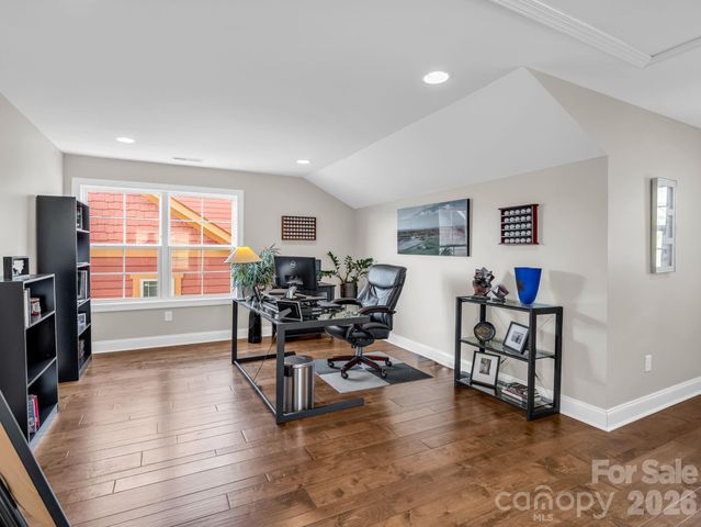 66 Tudor Way, Black Mountain, NC 28711