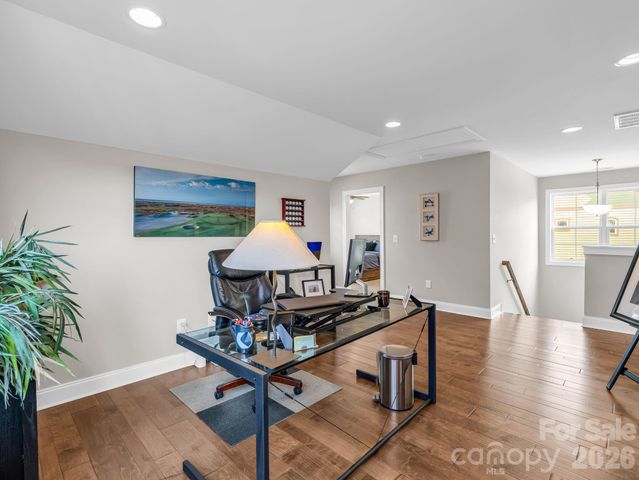 66 Tudor Way, Black Mountain, NC 28711