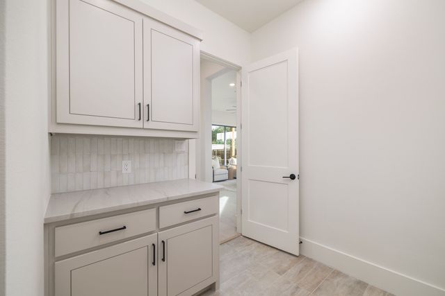 2970 Kosse Court, Grapevine, TX 76051