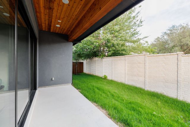 2970 Kosse Court, Grapevine, TX 76051