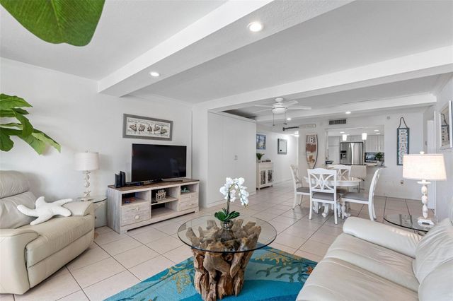 17920 GULF BOULEVARD 302, Redington Shores, FL 33708