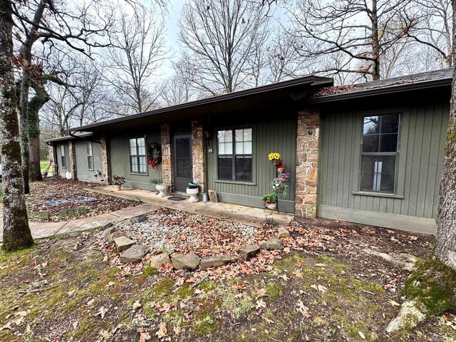 49 Valley Road, Conway, AR 72032