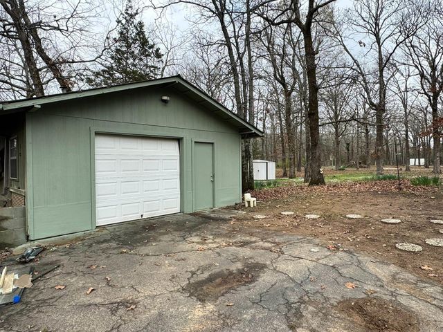 49 Valley Road, Conway, AR 72032