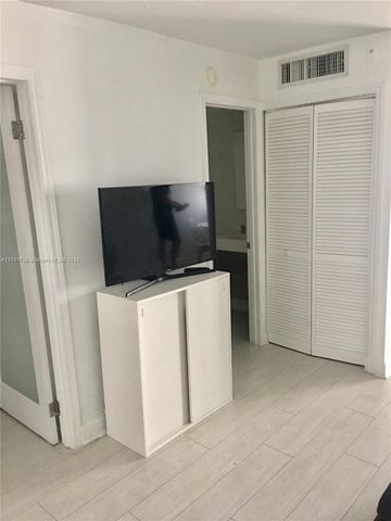 1610 Lenox Ave 416, Miami Beach, FL 33139