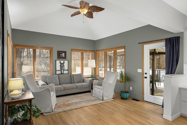 12201 Glendale Lane, Minnetonka, MN 55305