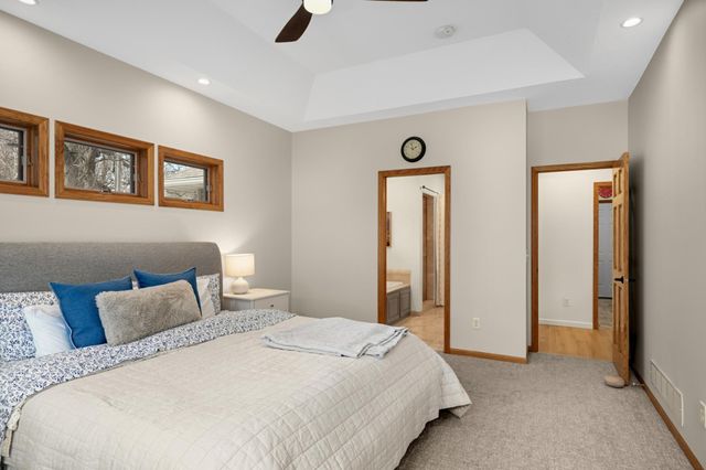 12201 Glendale Lane, Minnetonka, MN 55305