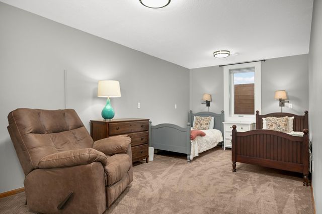 12201 Glendale Lane, Minnetonka, MN 55305