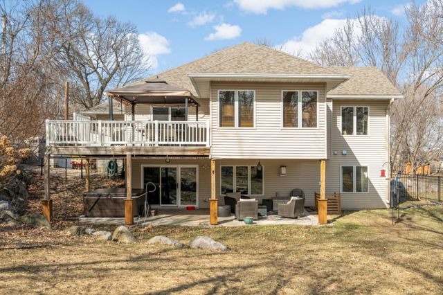 12201 Glendale Lane, Minnetonka, MN 55305