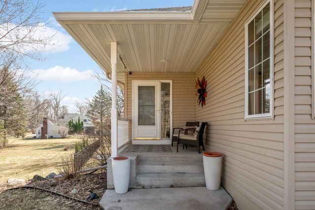 12201 Glendale Lane, Minnetonka, MN 55305