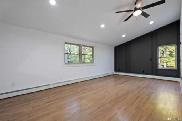 2631 Lakeville Road, Oxford Charter Township, MI 48370