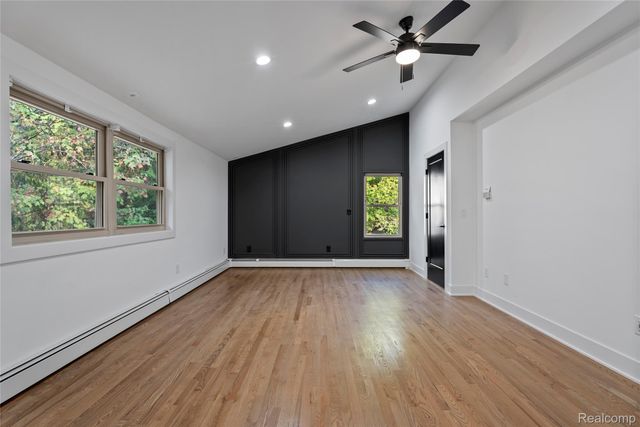 2631 Lakeville Road, Oxford Charter Township, MI 48370