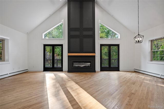 2631 Lakeville Road, Oxford Charter Township, MI 48370