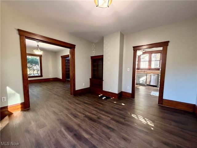 115 S Mantua Street, Kent, OH 44240