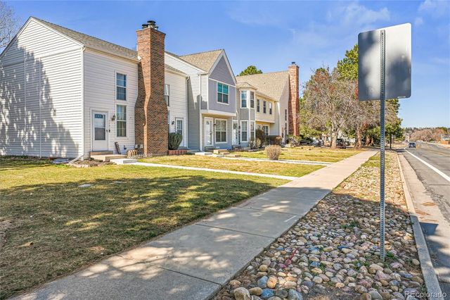 3277 S Estes Street, Lakewood, CO 80227