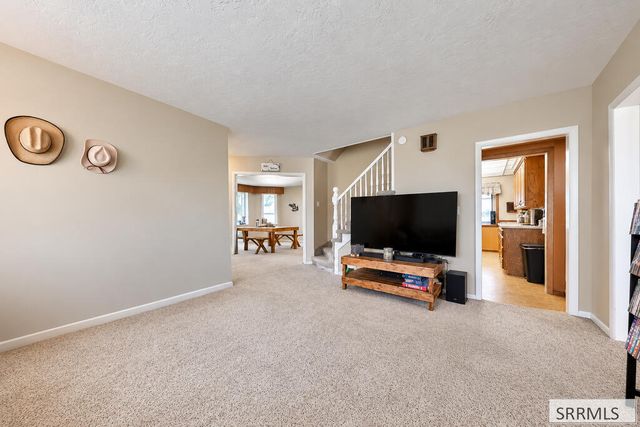 2368 4000 W, Rexburg, ID 83440