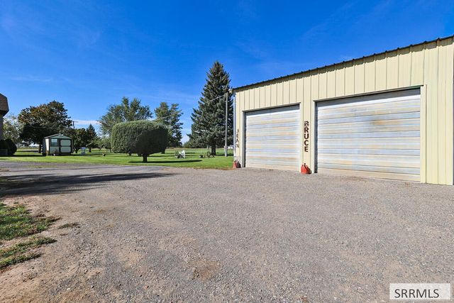 2368 4000 W, Rexburg, ID 83440