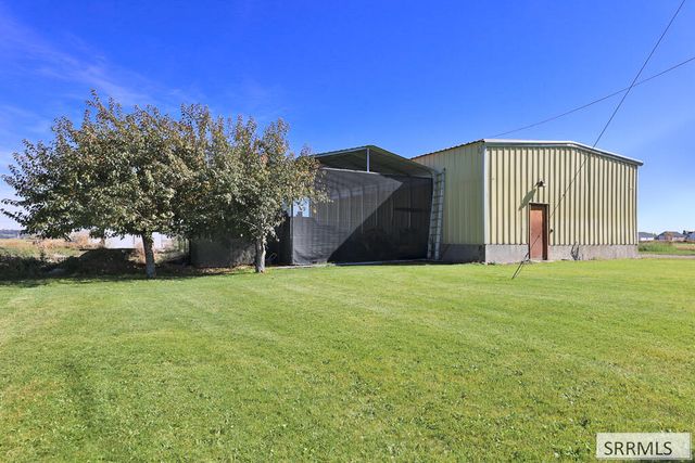 2368 4000 W, Rexburg, ID 83440