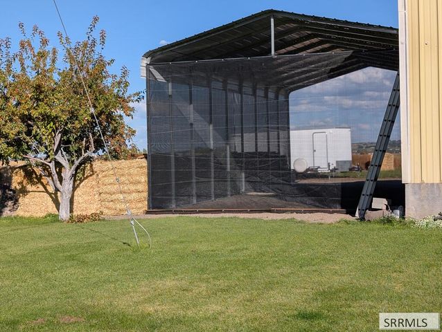 2368 4000 W, Rexburg, ID 83440