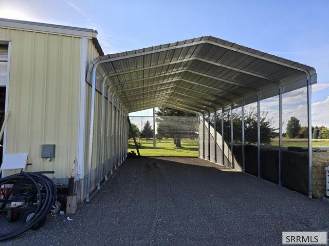 2368 4000 W, Rexburg, ID 83440